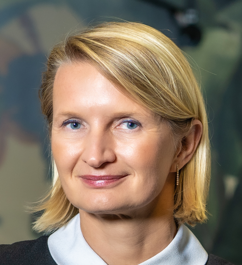 Olya Klueppel
